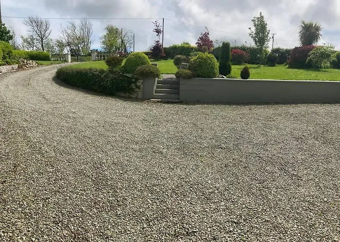 3-bedroom With Plenty Space Milleen Bridge